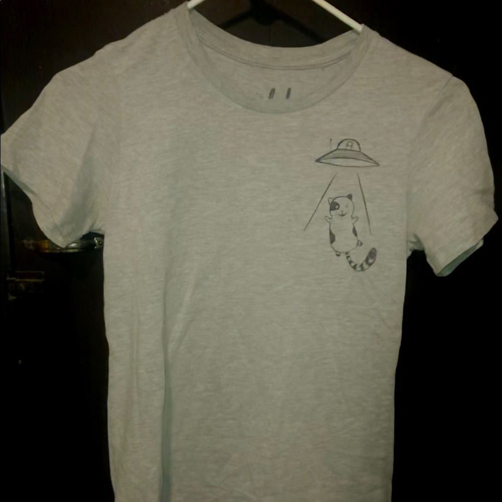 A.lab cat abduction t-shirt